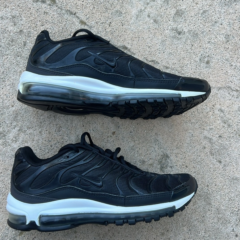 Nike Air Max 97 Plus Black/White Men's Sneakers Size 7.5 - Picture 3 of 8